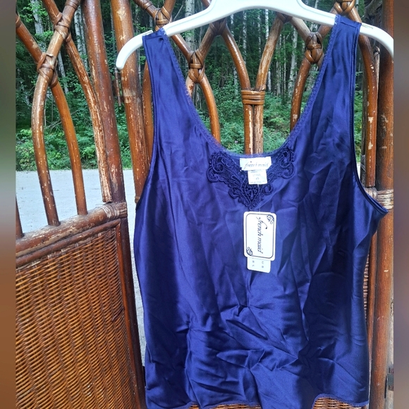 French Maid vintage camisole size 40🦋💙🦚 from Sears looks like size Large - Picture 1 of 6